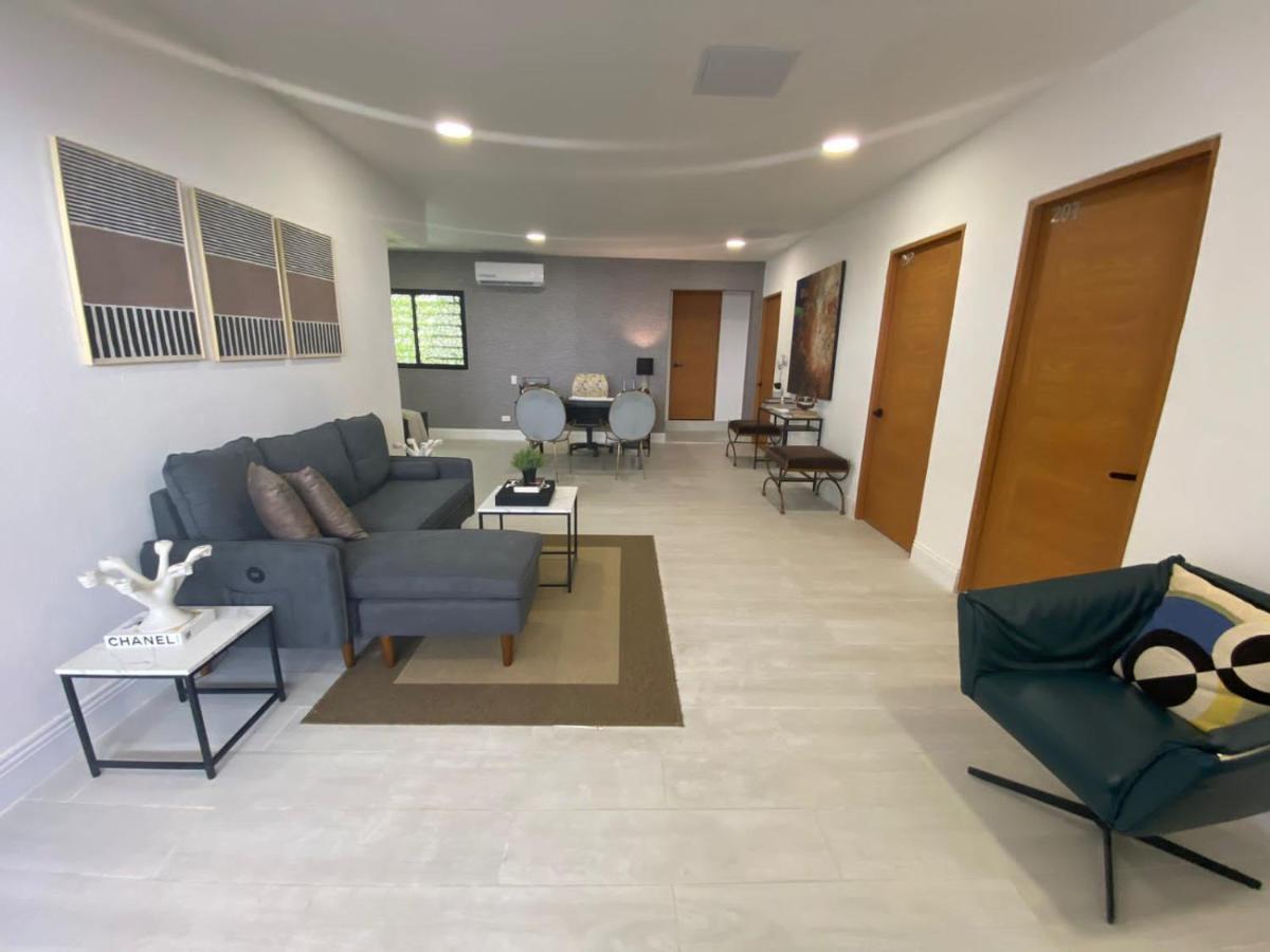 סנטו דומינגו Suites By Salcedo מראה חיצוני תמונה